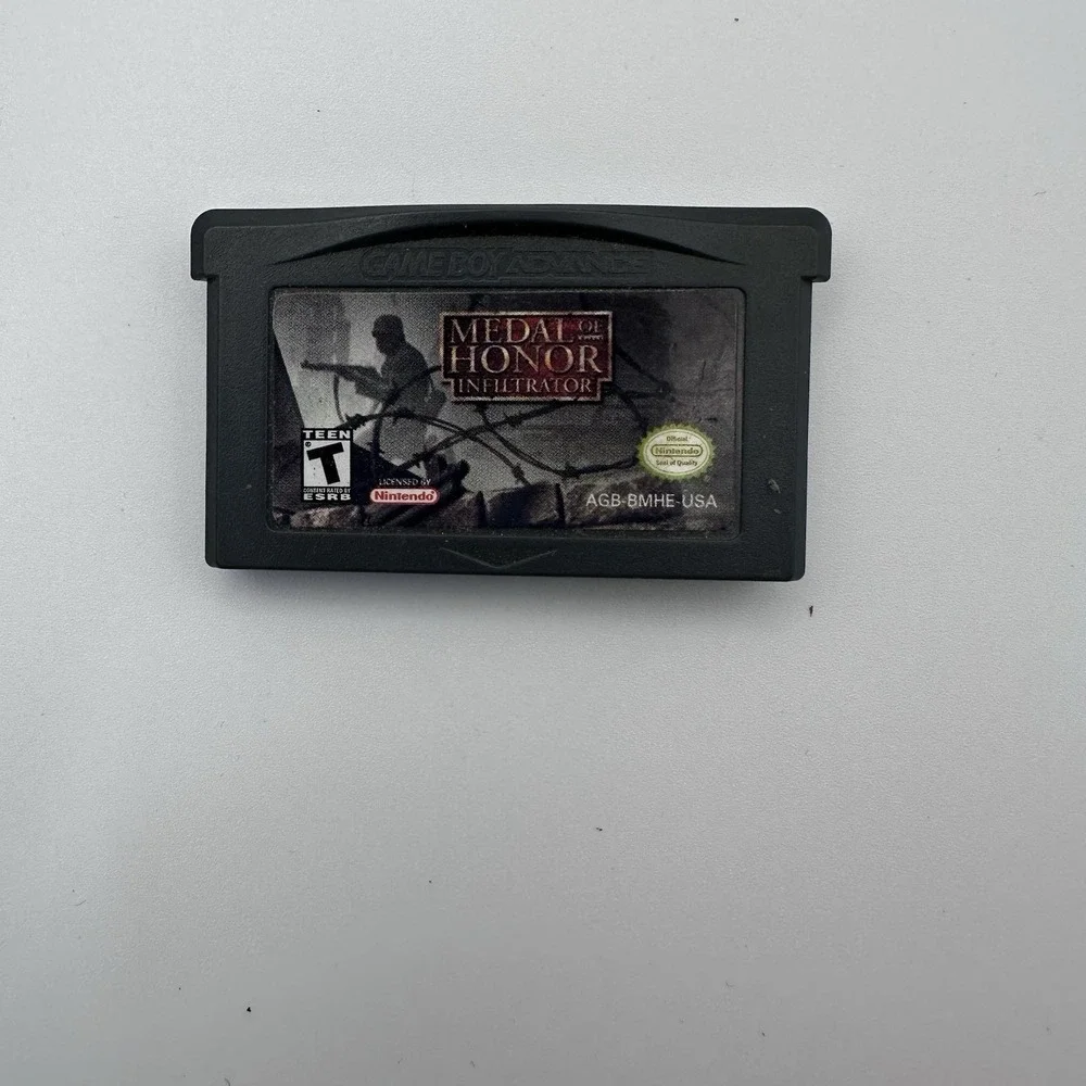 Medal of Honor Infiltrator Nintendo Game Boy Advance GBA Cartridge AGB-BMHE-USA